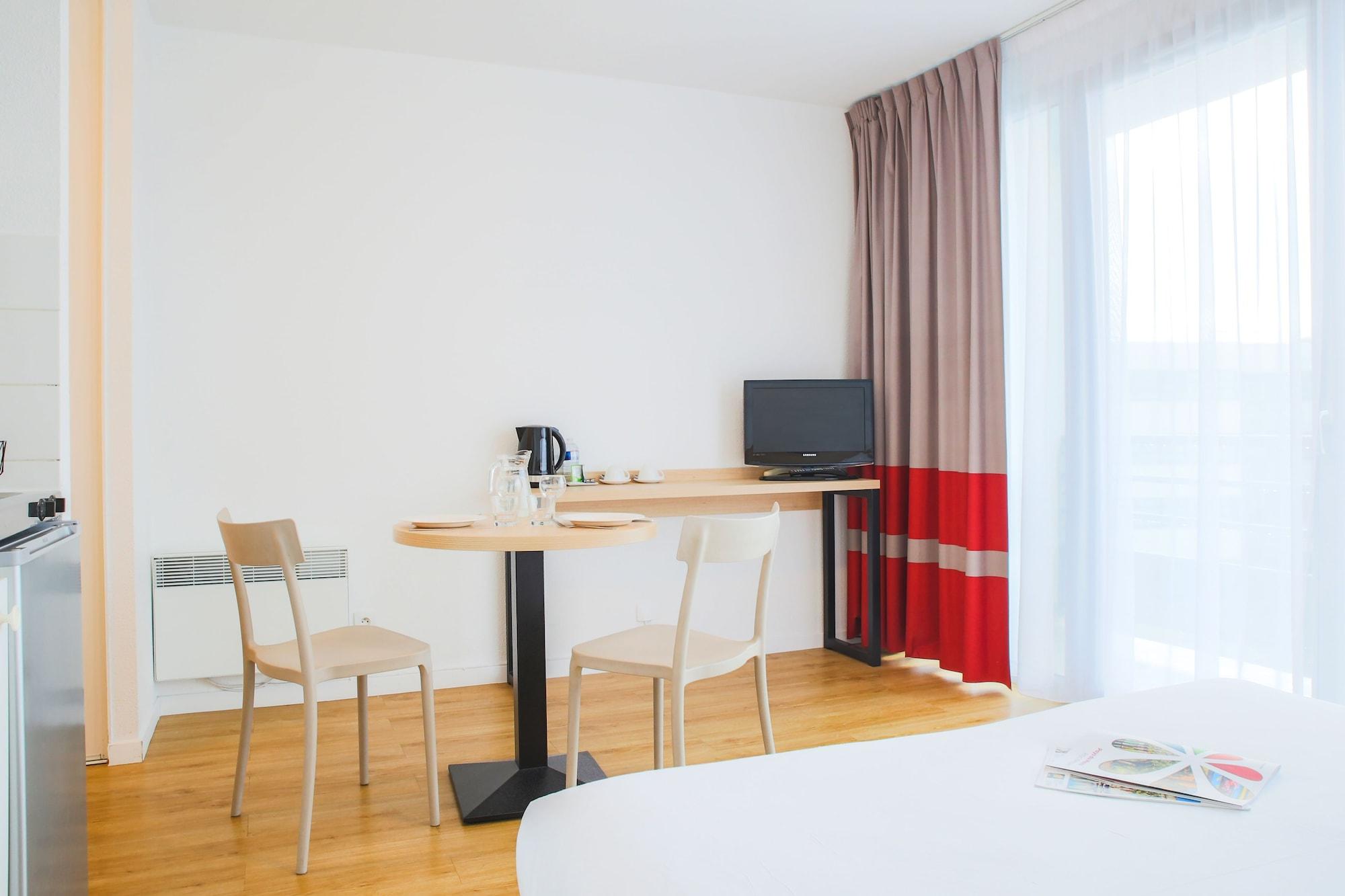 Comfort Aparthotel לה מאנש מראה חיצוני תמונה
