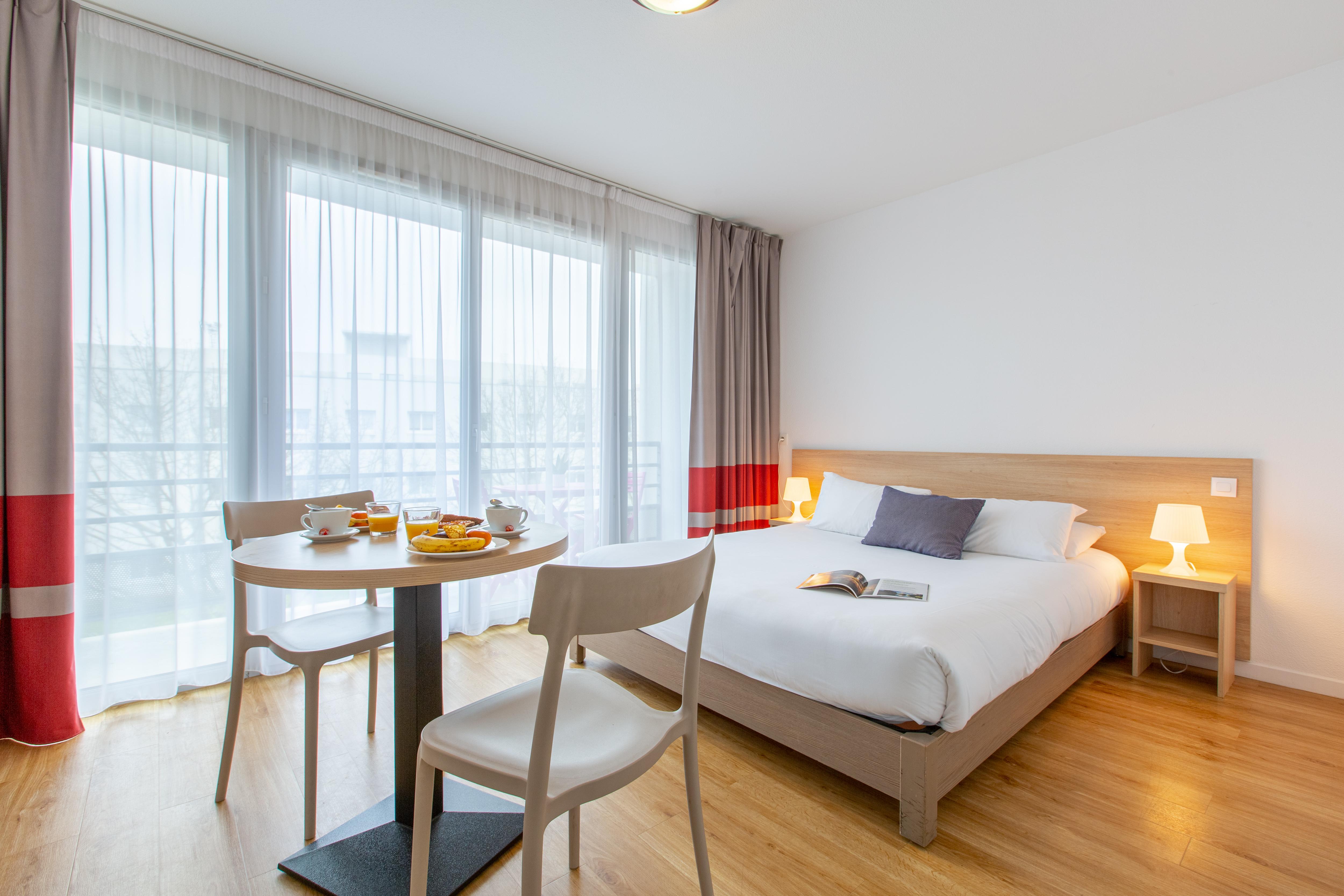 Comfort Aparthotel לה מאנש מראה חיצוני תמונה
